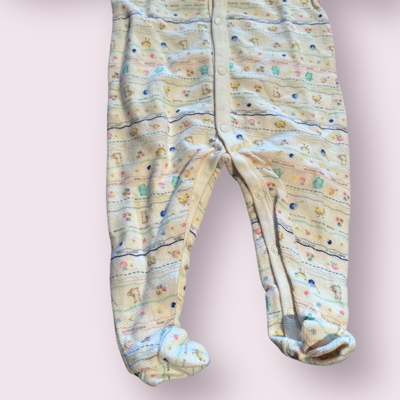 NWT Vintage Sonoma Cozy Cream Baby Footies Pastel Animal Print Size 3-6 Months - Picture 2 of 10